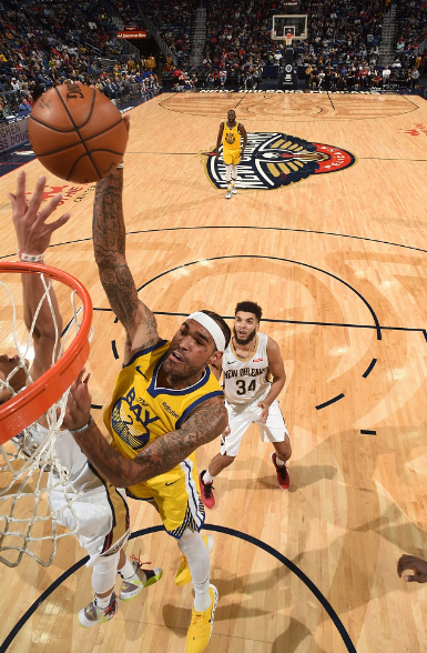 NBA常规赛，鹈鹕以108-100战胜勇士