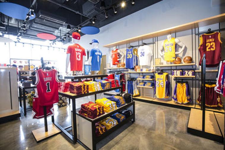 迈克-巴斯：NBA 商店的欠款将会逐步还清